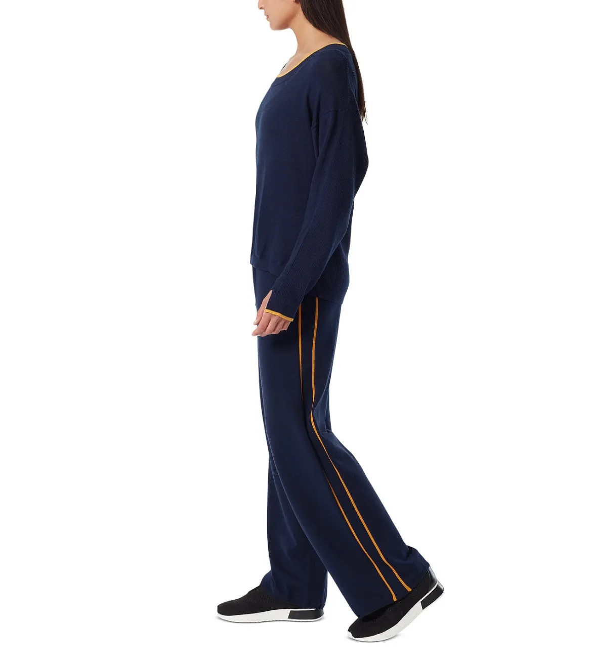 Anne Klein Denim and Sport Women's Long Sleeve Contrast Trim Sweater Size XL