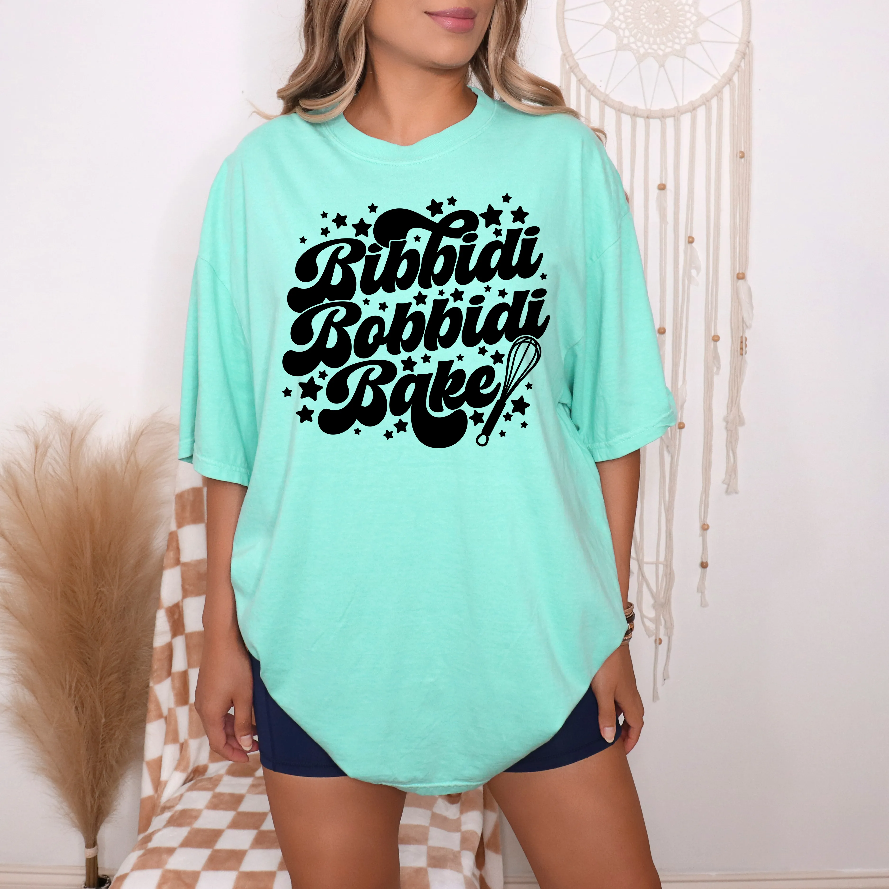Bibbidi Bobbidi Bake - T-Shirt