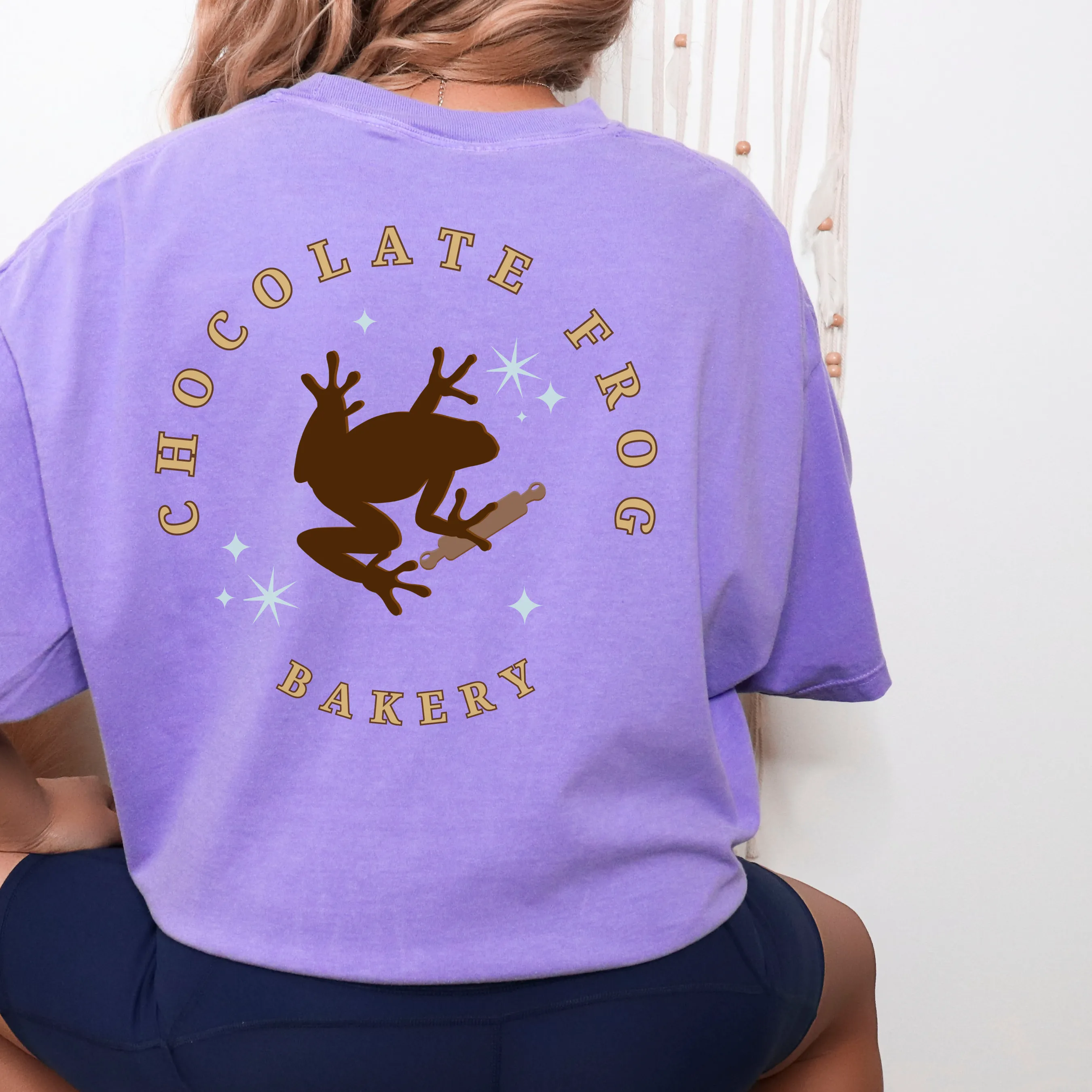 Chocolate Frog Bakery - T-Shirt