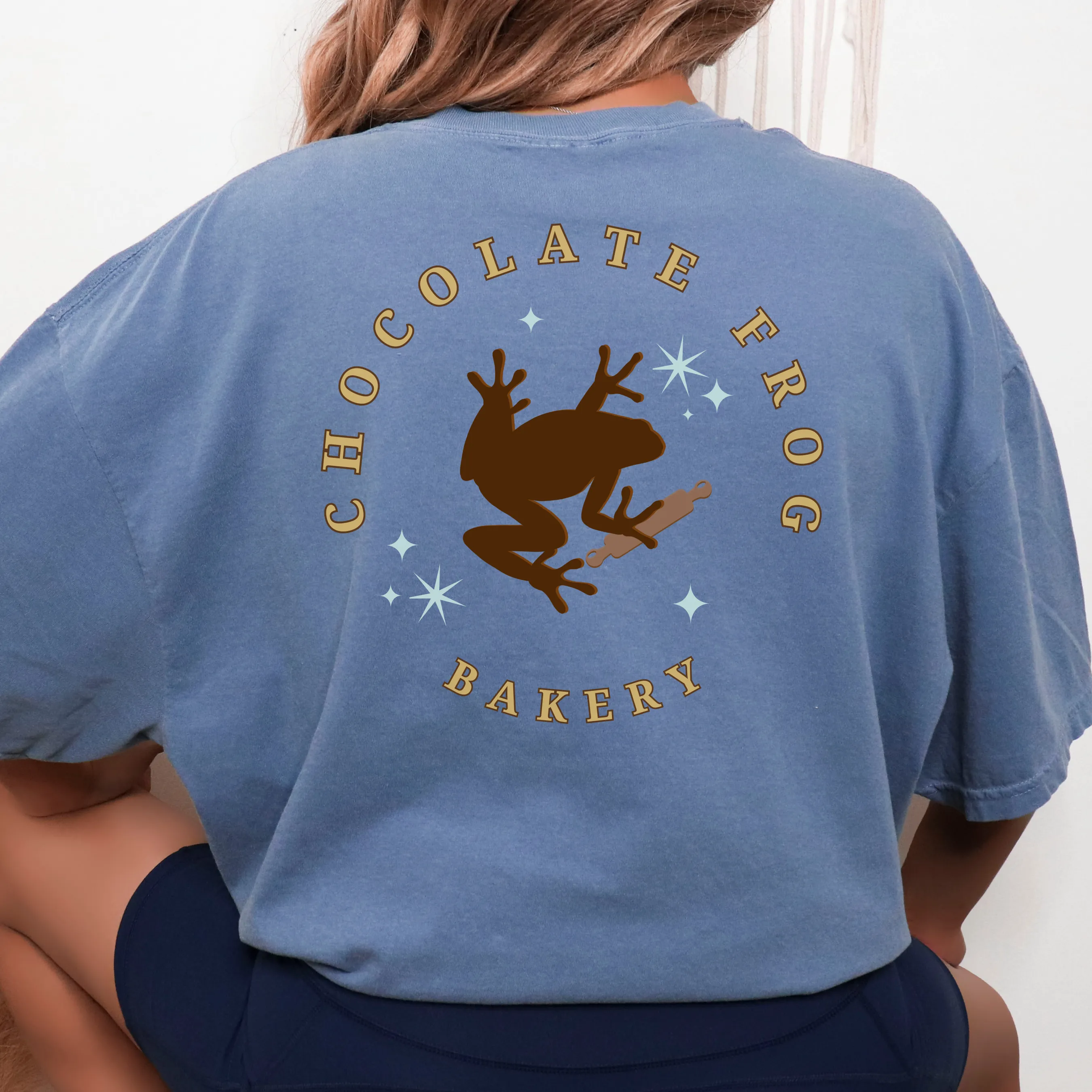 Chocolate Frog Bakery - T-Shirt