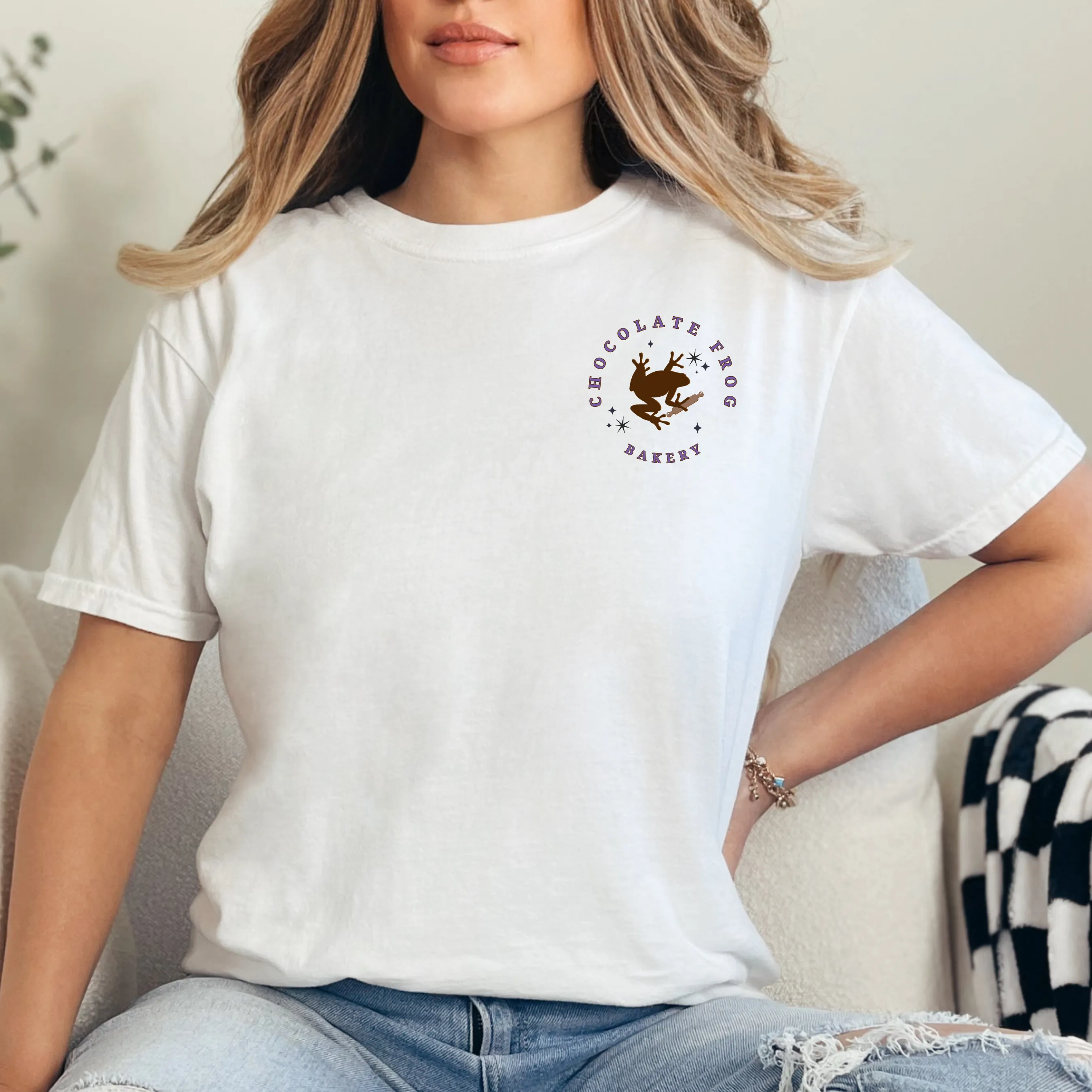 Chocolate Frog Bakery - T-Shirt