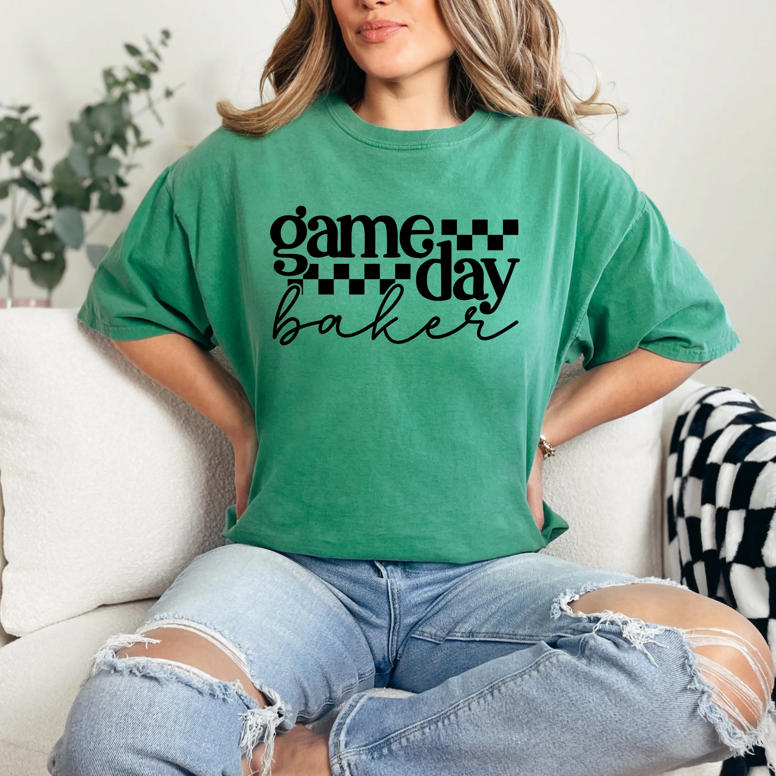 Game Day Baker [Black Design] - T-Shirt