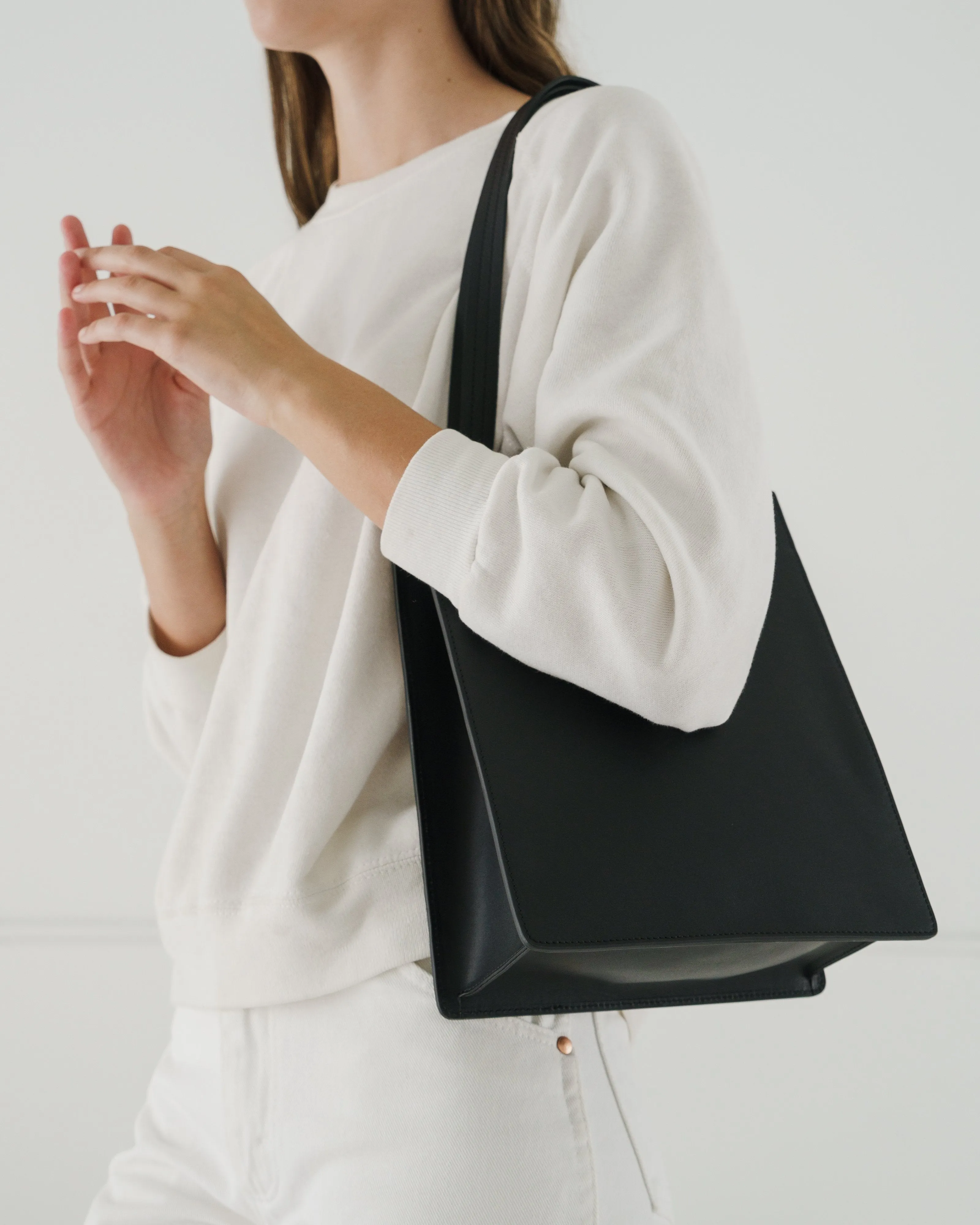 Medium Leather Retail Tote - Black