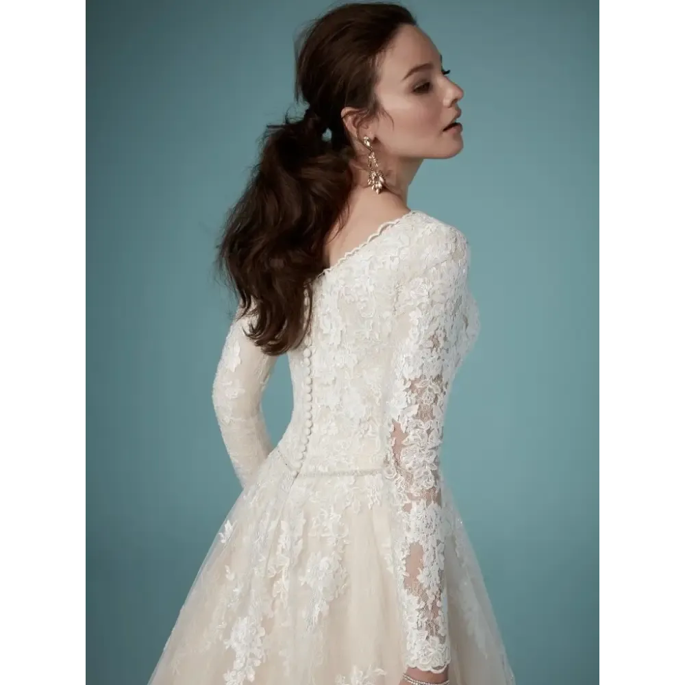 Shiloh Leigh by Maggie Sottero - Sample Sale