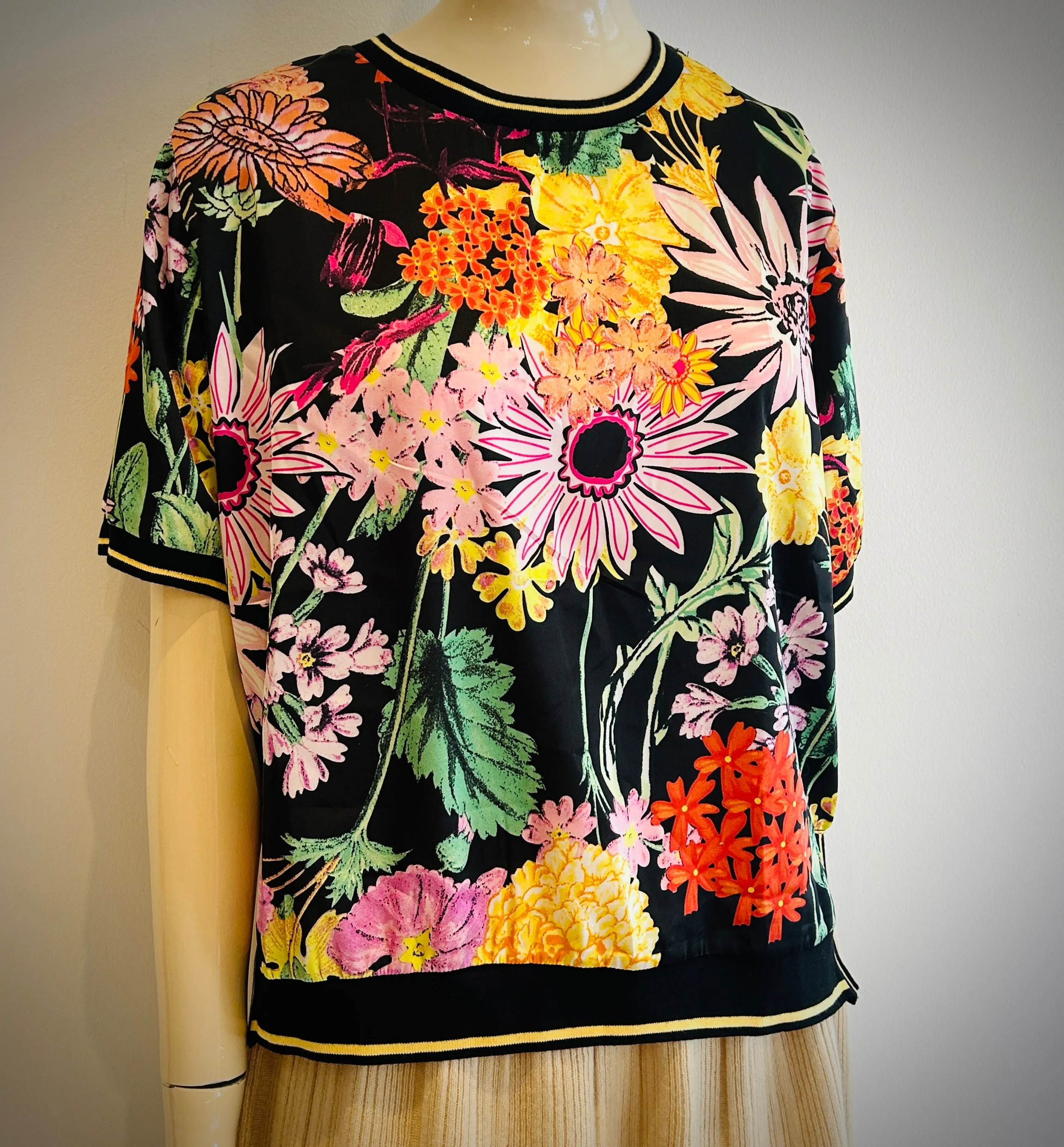 Short Sleeve Top