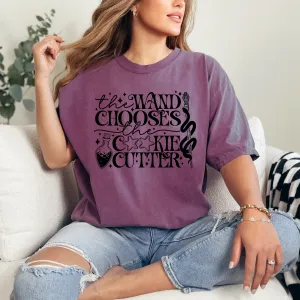 The Wand Chooses [Black Design] - T-Shirt