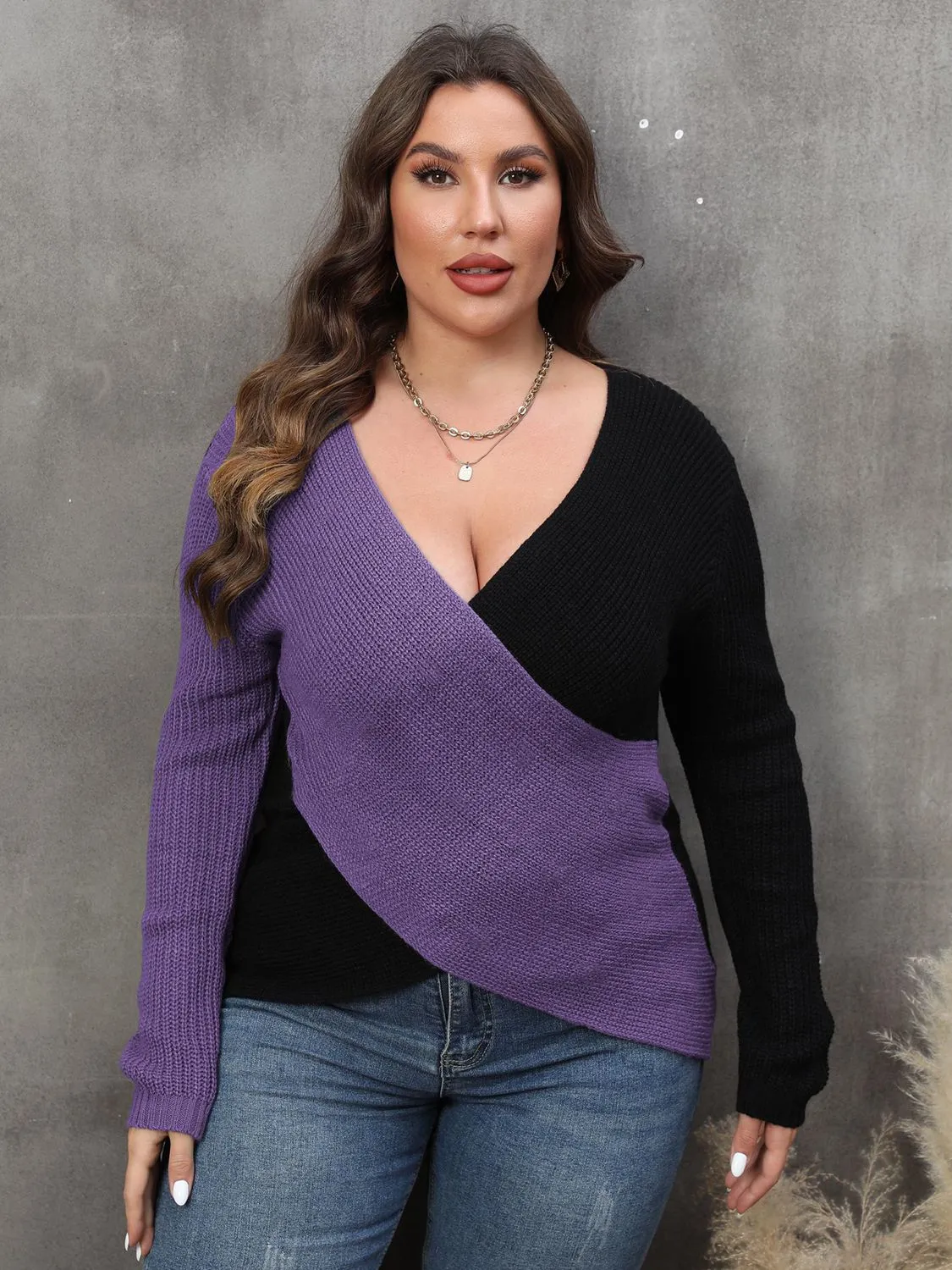 Two-Tone Surplice Neck Sweater: A Stylish Essential for Your Curve Wardrobe